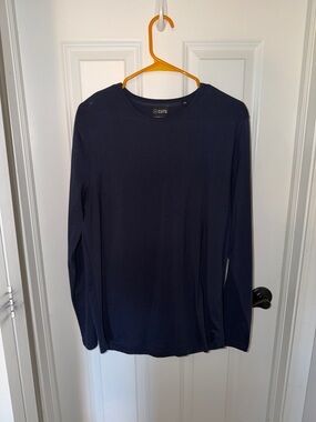 Cuts Clothing Navy Long-Sleeve Crewneck Shirt